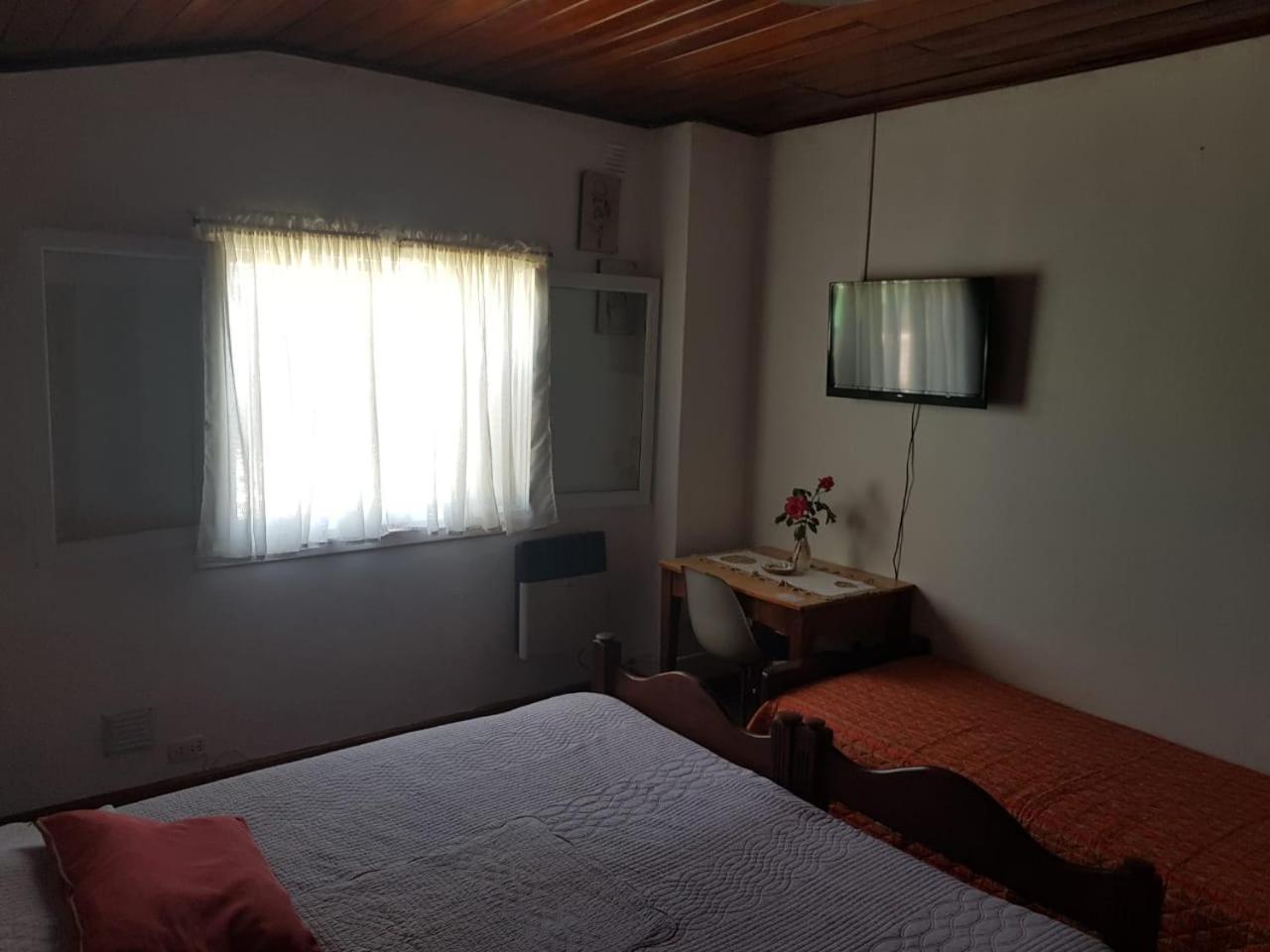 Апартаменты Casa Familiar Zarza Mora Сан-Карлос-де-Барилоче Экстерьер фото